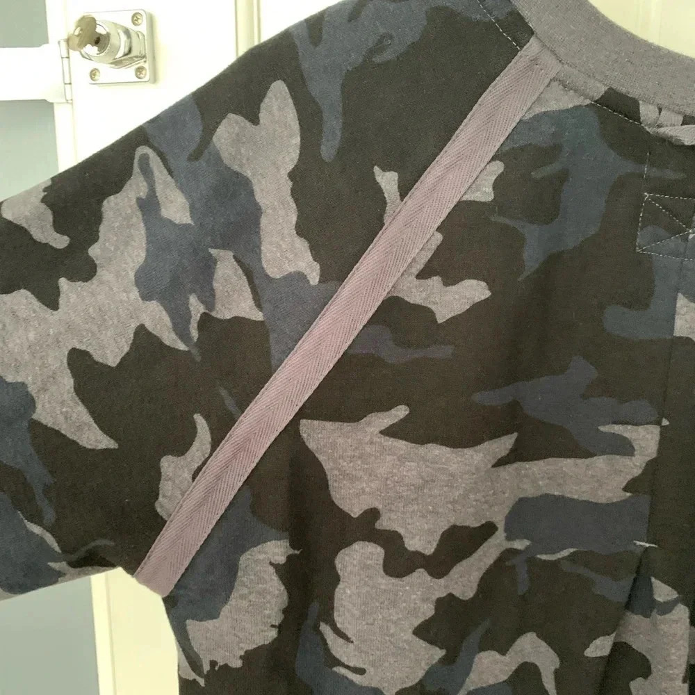 Prana Cozy Up Black and Gray Camo Sweatshirt Size Medium NWT - Picture 9 of 9